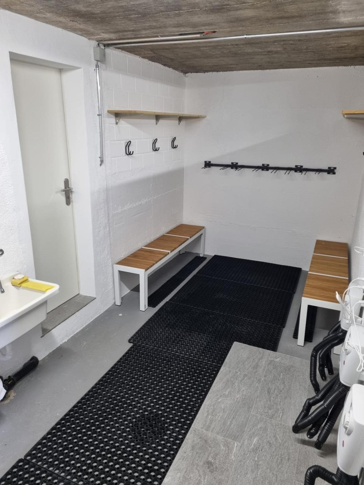 Alpine Retreat & Sauna Disentis Exterior foto